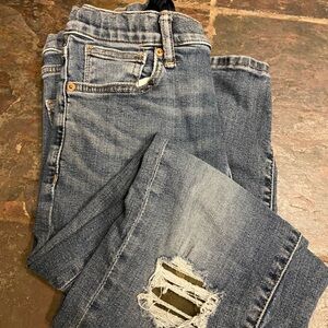 Old Navy Denim Jeans distressed pre-owned boys size 14
